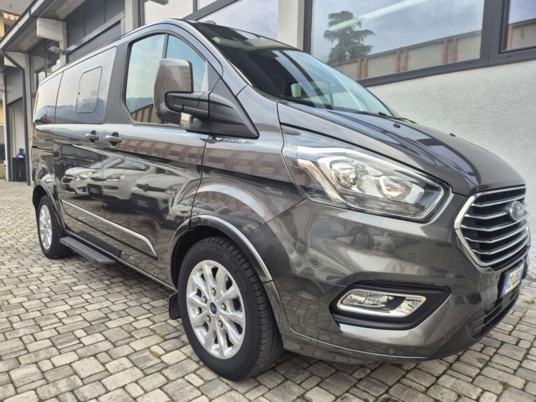 Ford Tourneo Custom 320 l1h1 TITANIUM 2.0TDCI 185CV CAMBIO AUT 8 POSTI