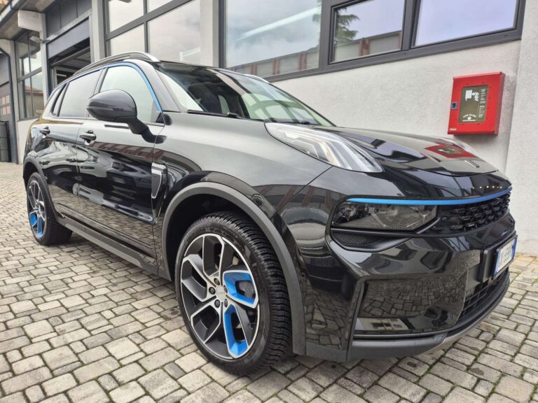 Lynk & Co 01 01 1.5 td phev auto