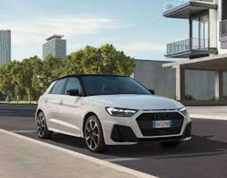 Audi A1 A1 Sportback 30 1.0 tfsi S LINE Identity Black 116cv