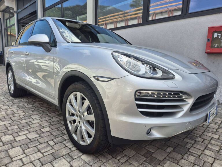 Porsche Cayenne 3.0 V6 tdi tiptronic