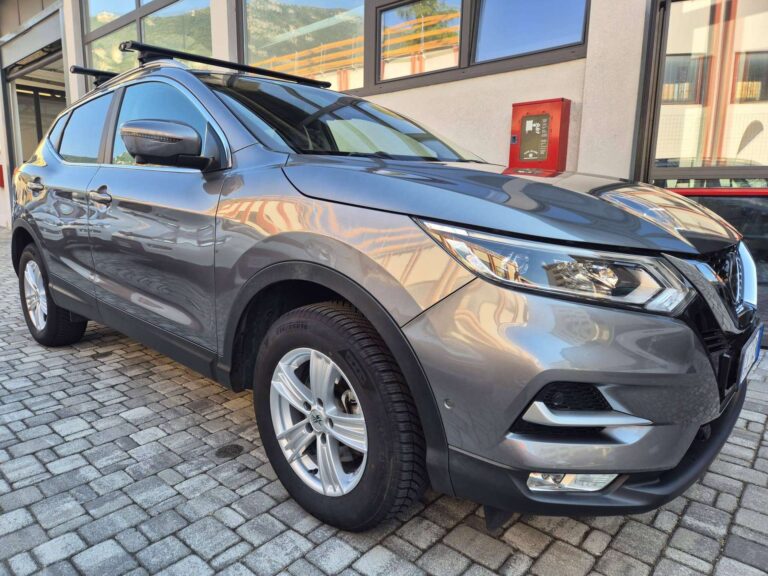 Nissan Qashqai 1.5 dci Tekna 115cv
