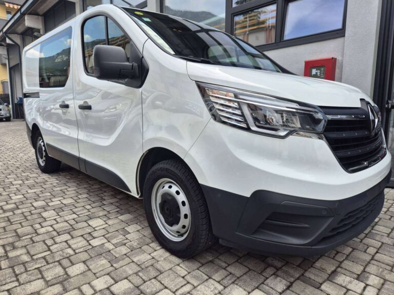 Renault Trafic 2.0 DCI 150CV CONFORT PC 2.9T – CAMBIO AUTOMATICO 6 POSTI