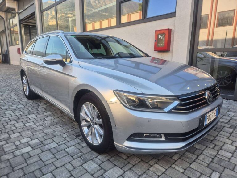 Volkswagen Passat Variant Variant 2.0 tdi BLUEMOTION 150cv